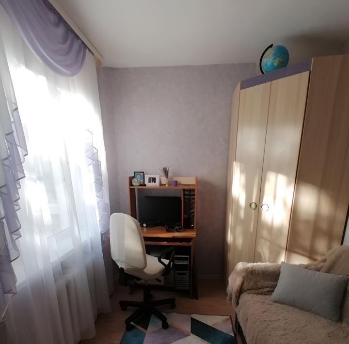 квартира г Биробиджан ул Набережная 21 фото 1