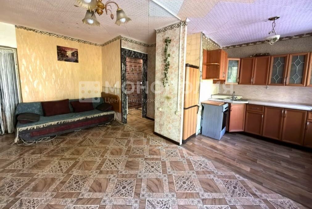 квартира г Белогорск ул 9 Мая 219 фото 2