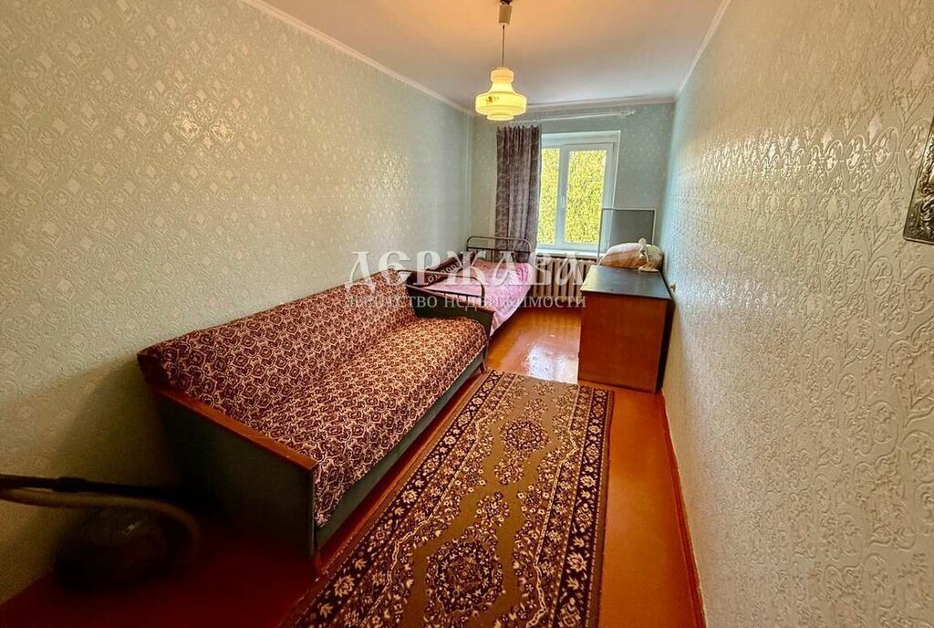квартира г Старый Оскол микрорайон Лебединец 24А фото 2