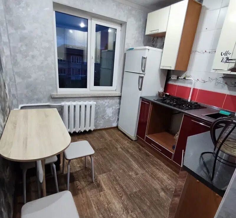 квартира г Омск р-н Октябрьский ул. Василия Товстухо, 4 фото 4
