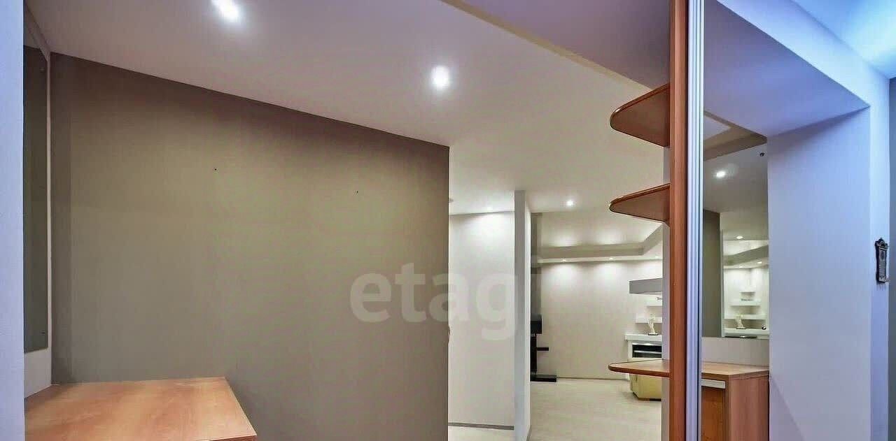 квартира г Тюмень р-н Центральный ул Сургутская 11к/2 фото 12