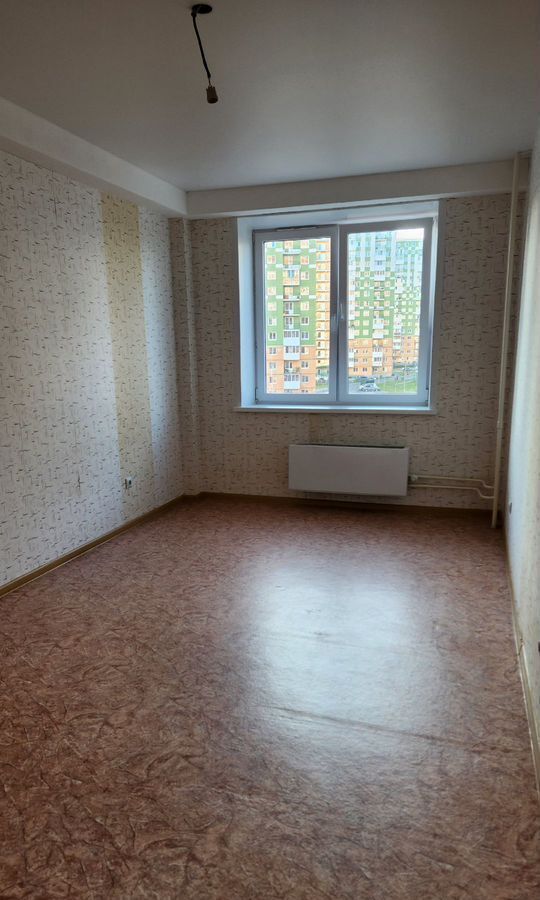 квартира г Березники мкр Усольский ул Строителей 10 фото 5