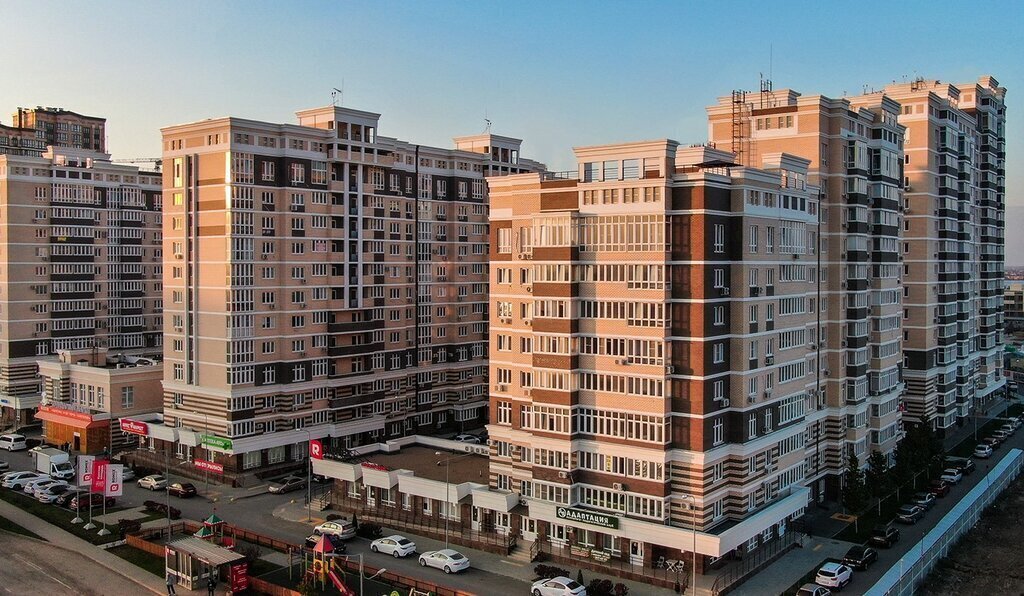 квартира г Краснодар ул им. Мурата Ахеджака 12 фото 2