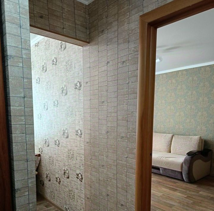 квартира г Саратов п Шарковка р-н Заводской 3 фото 4
