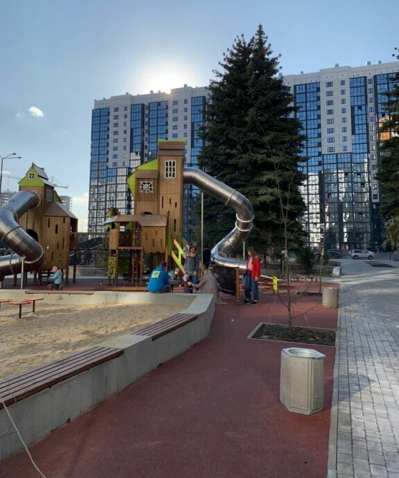 квартира г Челябинск ул Телевизионная 12б фото 18