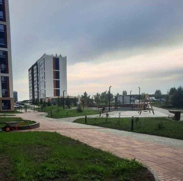 квартира г Челябинск Западный ул Рябиновая 4 фото 2