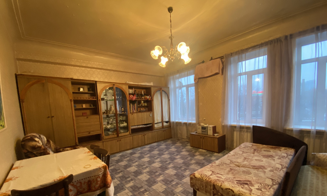 квартира г Саратов площадь им. Орджоникидзе Г. К., 11 фото 4