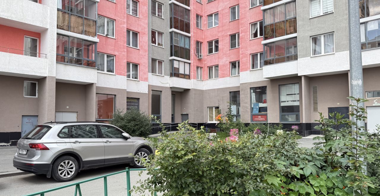 квартира г Екатеринбург Академический ул Павла Шаманова 60 жилой район «Академический» фото 1