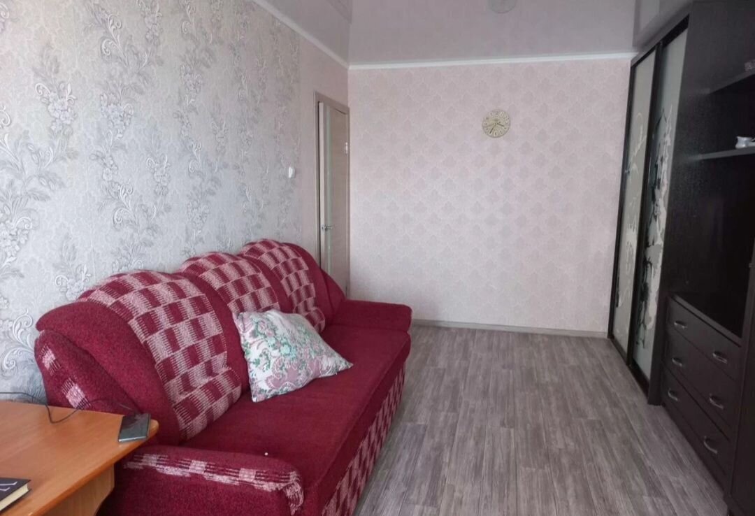 комната г Саратов р-н Заводской ул. имени Н. Г. Чернышевского, 14 фото 2