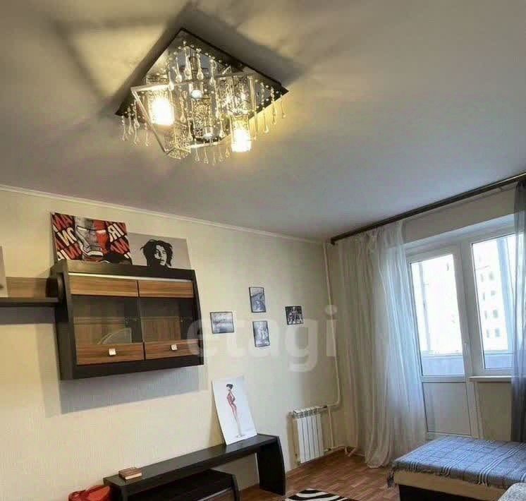 квартира г Курск р-н Центральный пр-кт Вячеслава Клыкова 82 фото 3