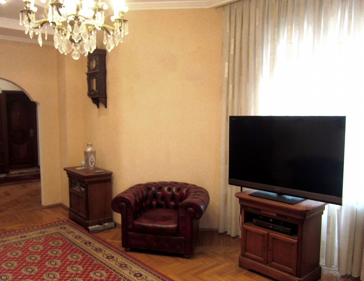 квартира г Курск р-н Центральный ул Белинского 3 фото 4