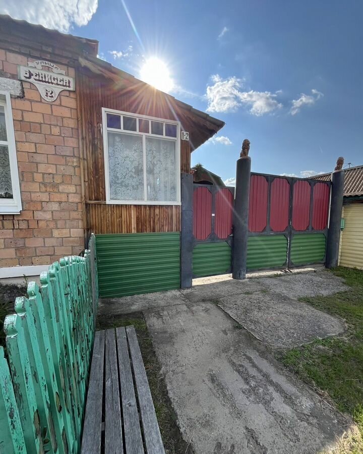 дом г Минусинск городской пос. Зелёный Бор, Респ Хакасия, Абакан фото 2