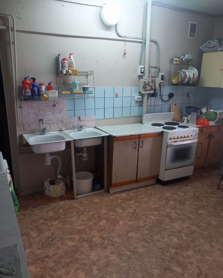 комната г Тольятти р-н Автозаводский 12 квартал ул Дзержинского 25 фото 8