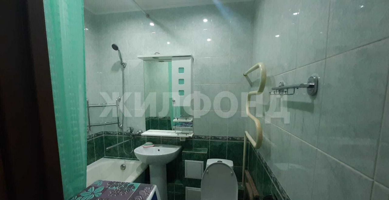 квартира г Новосибирск ул Ватутина 75/1 Площадь Маркса фото 5