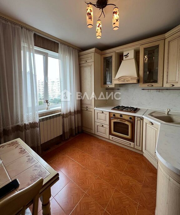 квартира г Белгород ул Щорса 47а фото 15