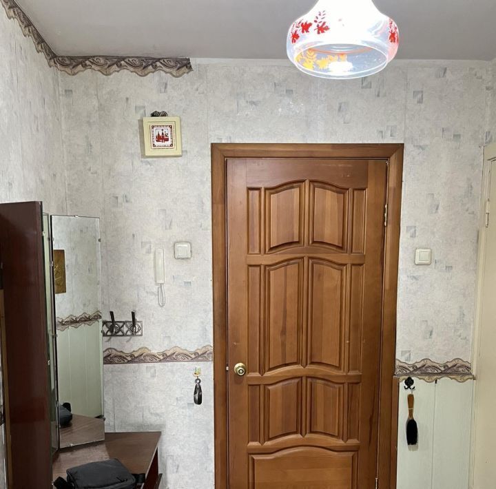 квартира г Пермь р-н Дзержинский ул Василия Каменского 2а фото 1