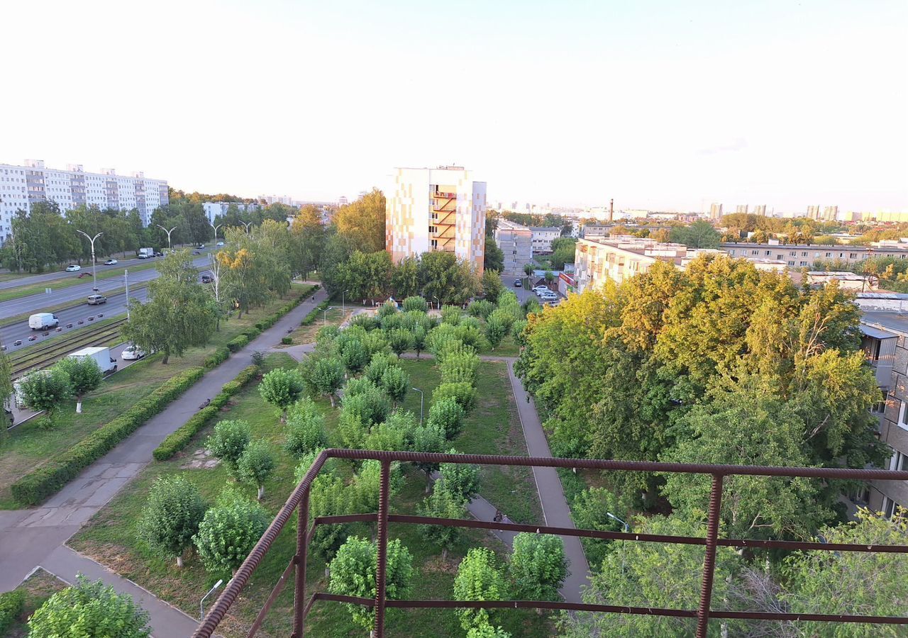 комната г Набережные Челны р-н Комсомольский 8-й комплекс ГЭС 1Б фото 8