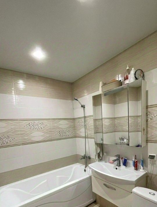 квартира г Батайск ул Индустриальная 1а фото 18