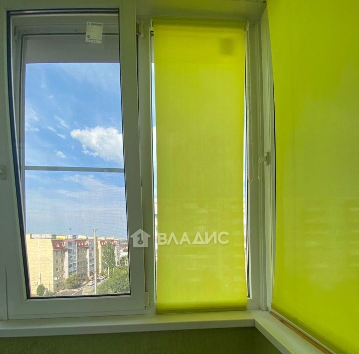 квартира г Волгоград р-н Дзержинский мкр Жилгородок ул Танкистов 3 фото 7