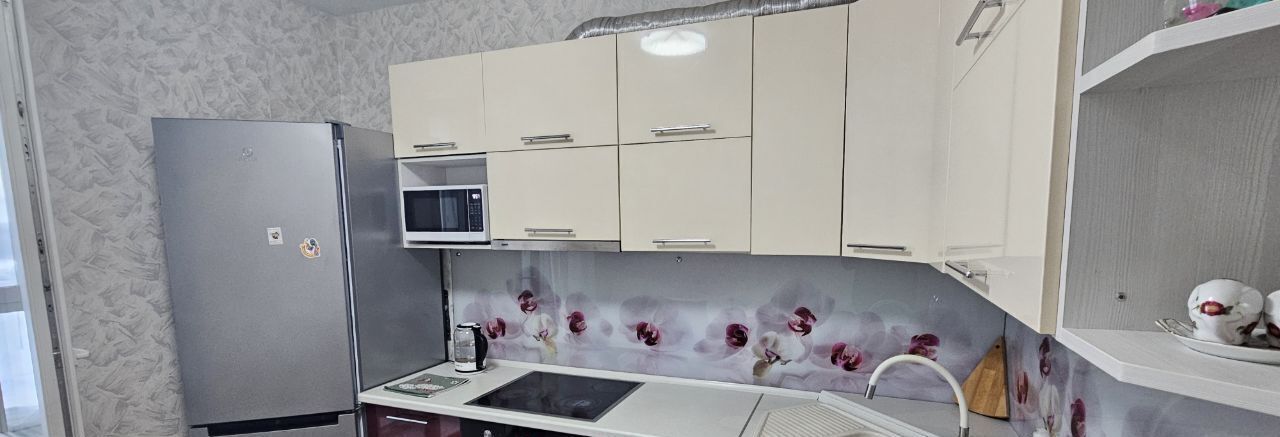 квартира г Новый Уренгой пр-кт Губкина 28 фото 6