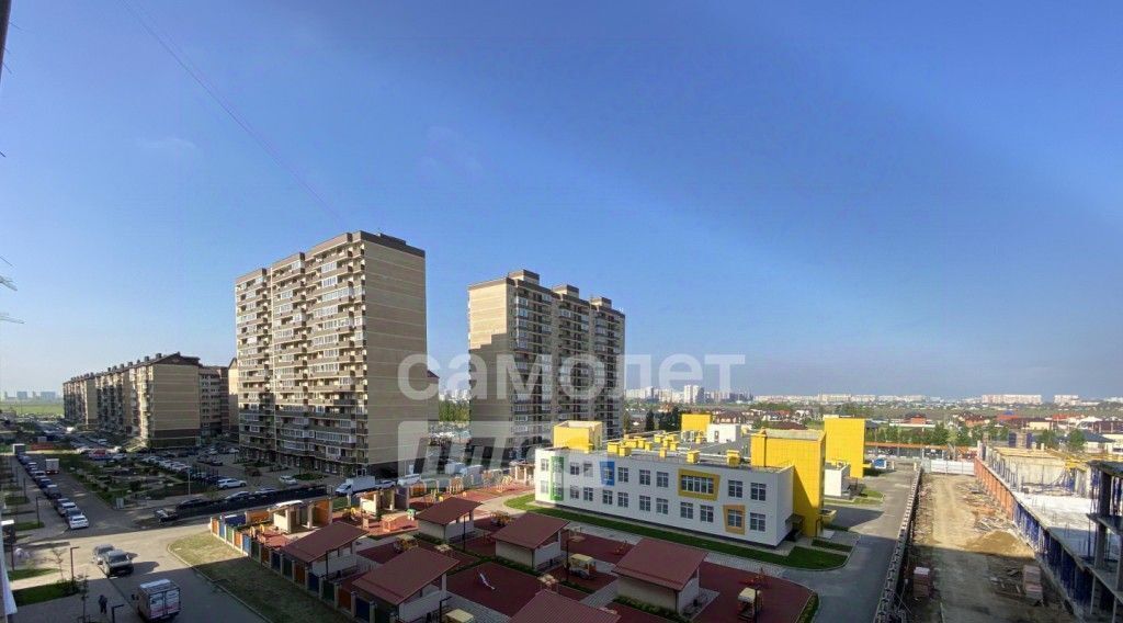 квартира г Краснодар р-н Прикубанский ул им. лётчика Позднякова 2к/19 фото 13