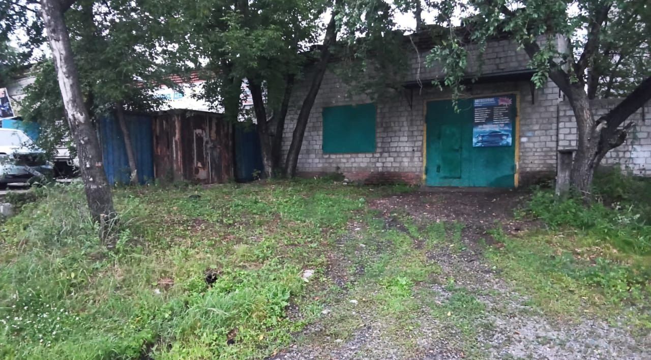 гараж г Белогорск ул Денисенко 98 фото 1