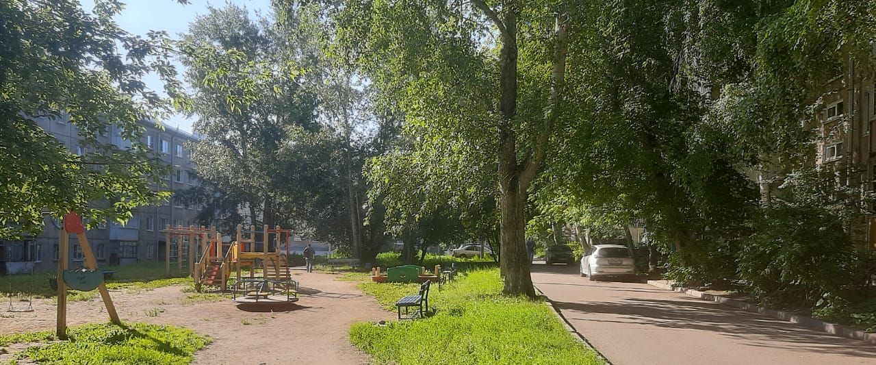 квартира г Иркутск р-н Свердловский б-р Рябикова 6а фото 1