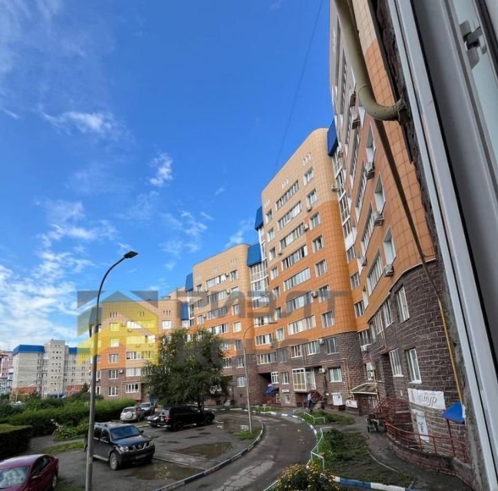 квартира г Омск р-н Кировский пр-кт Комарова 15к/4 фото 27