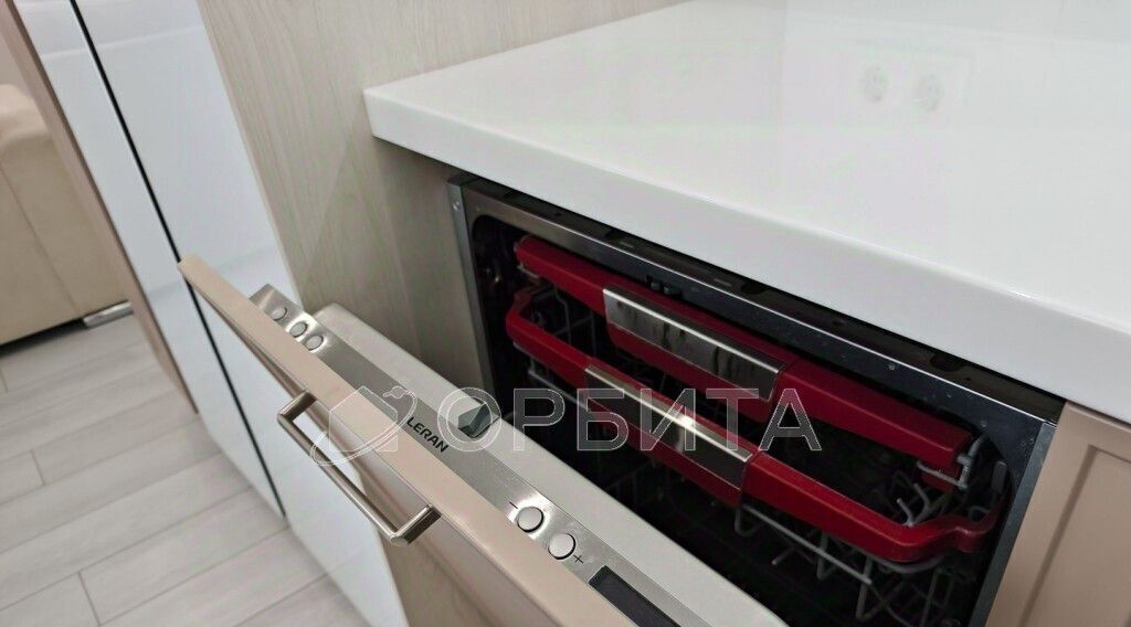квартира г Тюмень р-н Центральный ул Тимофея Кармацкого 9к/1 фото 36