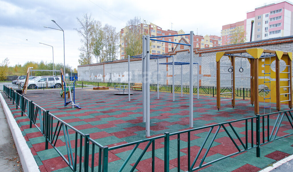 квартира г Тобольск 69, 10-й микрорайон фото 4