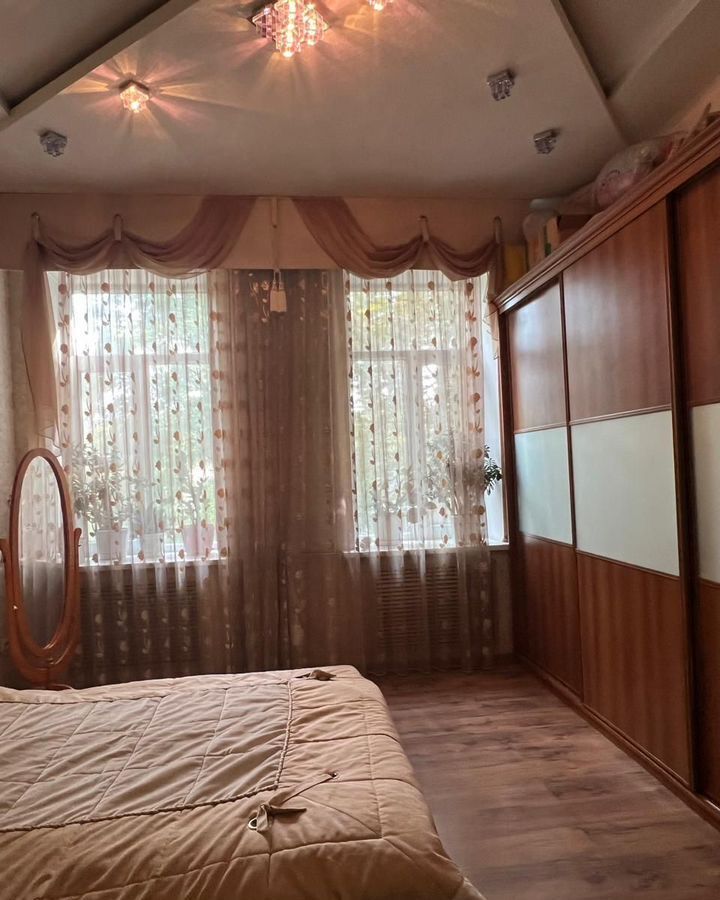 квартира г Шахты ул Ленина 180 фото 7