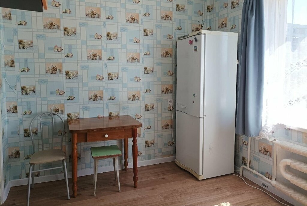 квартира г Балаково ул Братьев Захаровых 10 фото 4