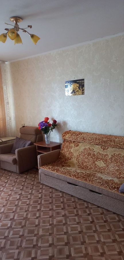 квартира г Усть-Катав Усть-Катавский г. о., 2-й мкр-н, 20 фото 1