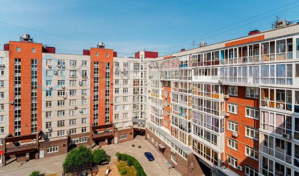 квартира г Омск ул Маршала Жукова 107 фото 2