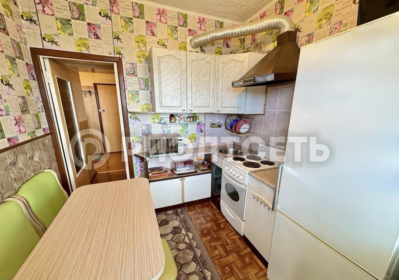 квартира г Мурманск р-н Ленинский ул Ушакова 1 фото 2