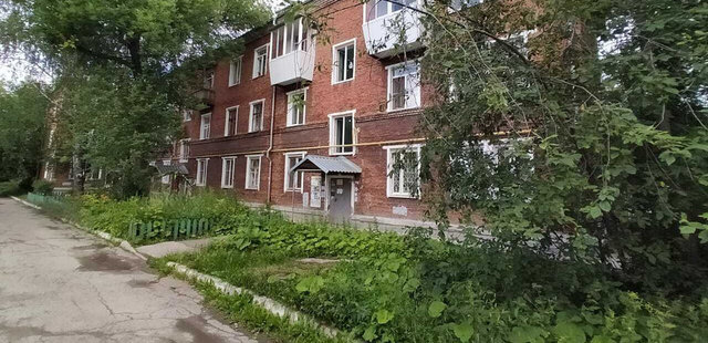 комната Проспект Космонавтов, улица Бакинских Комиссаров, 19 фото