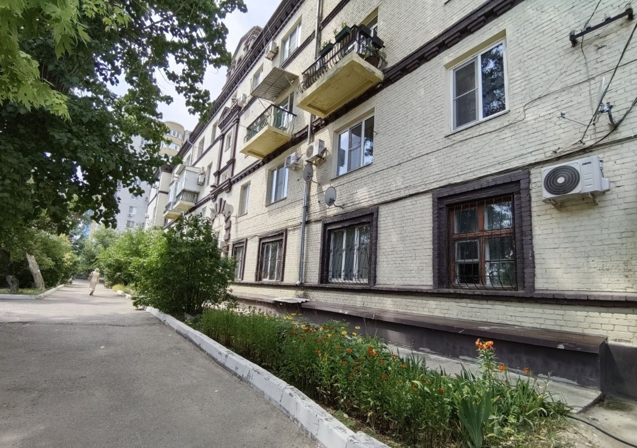 квартира г Волгоград р-н Дзержинский ул Московская 5 фото 1