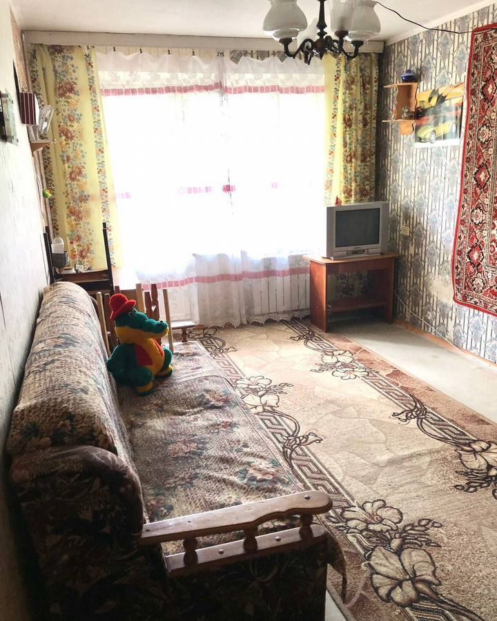 квартира г Тольятти р-н Автозаводский 1-й квартал б-р Баумана 14 фото 2