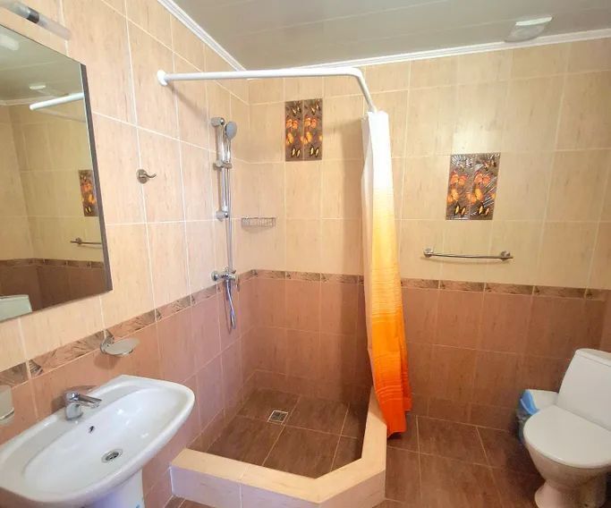 комната г Феодосия наб Черноморская 1г фото 4