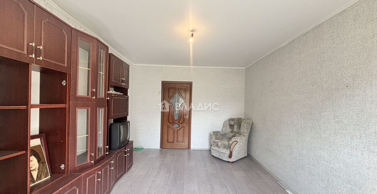 квартира г Старый Оскол мкр-н Макаренко, 31к 6 фото 1