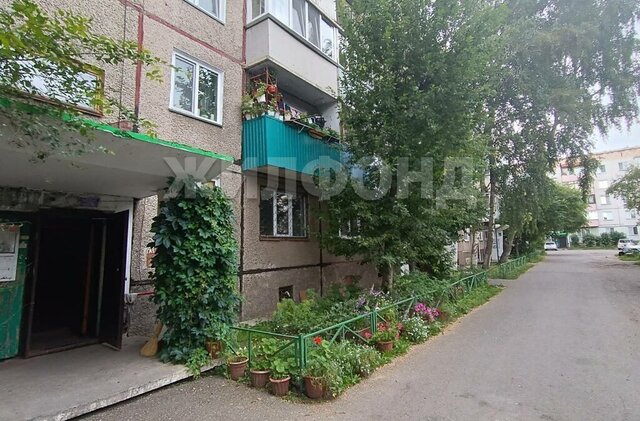 р-н Усть-Абаканский п Усть-Абакан ул Пирятинской Дивизии 5 фото