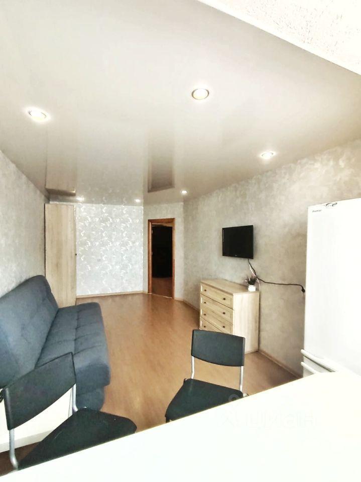 квартира г Екатеринбург р-н Октябрьский улица Авиаторов, 12 фото 1