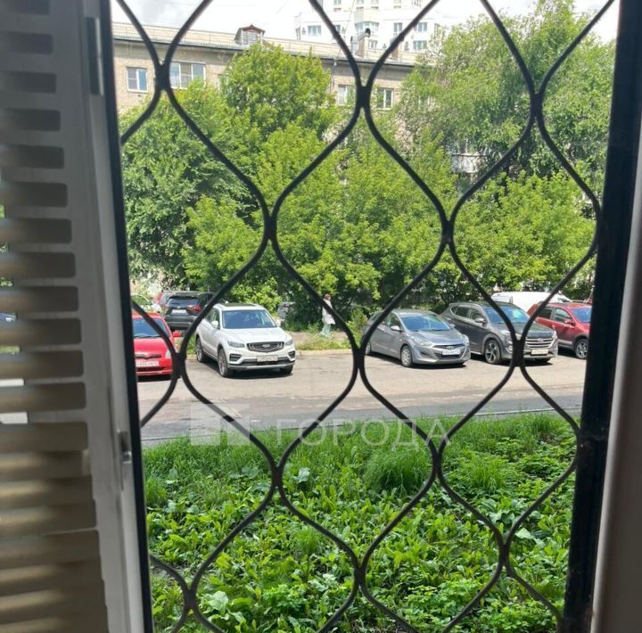 квартира г Новокузнецк р-н Центральный ул Орджоникидзе 52 фото 5