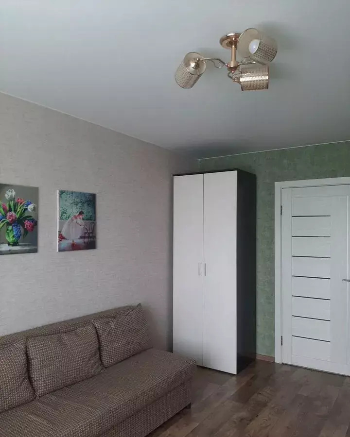 квартира г Волгоград р-н Дзержинский ул Качинцев 110 фото 5