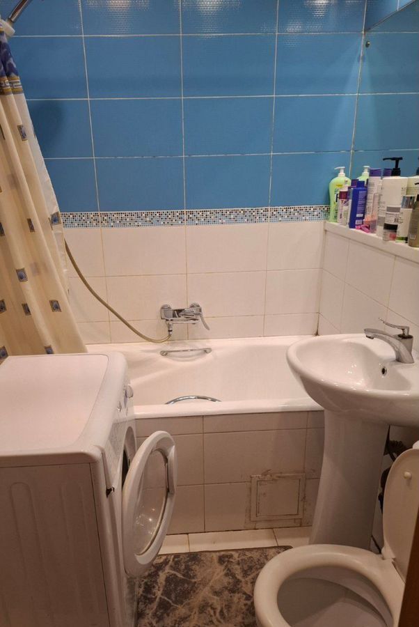 квартира г Челябинск р-н Тракторозаводский ул Бажова 50а фото 2