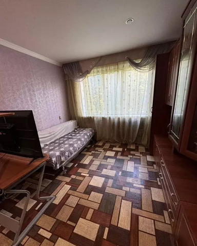 комната р-н Советский ул Латненская 19а фото