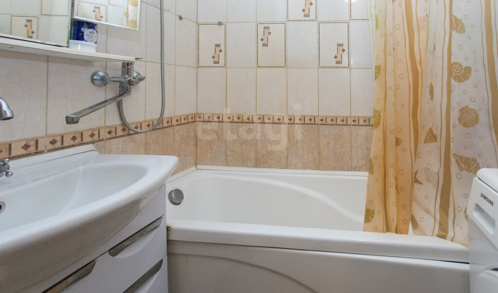 квартира г Тобольск мкр 4 25 фото 8