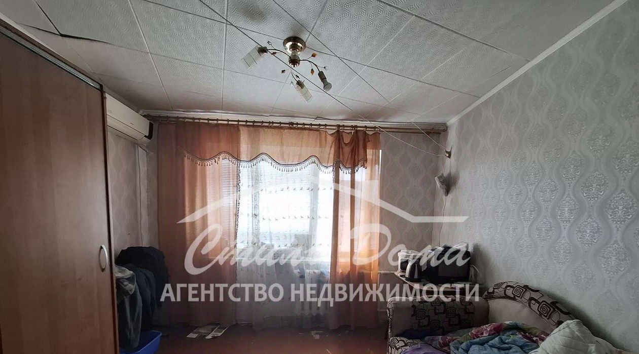 комната г Волжский ул им генерала Карбышева 9 фото 3