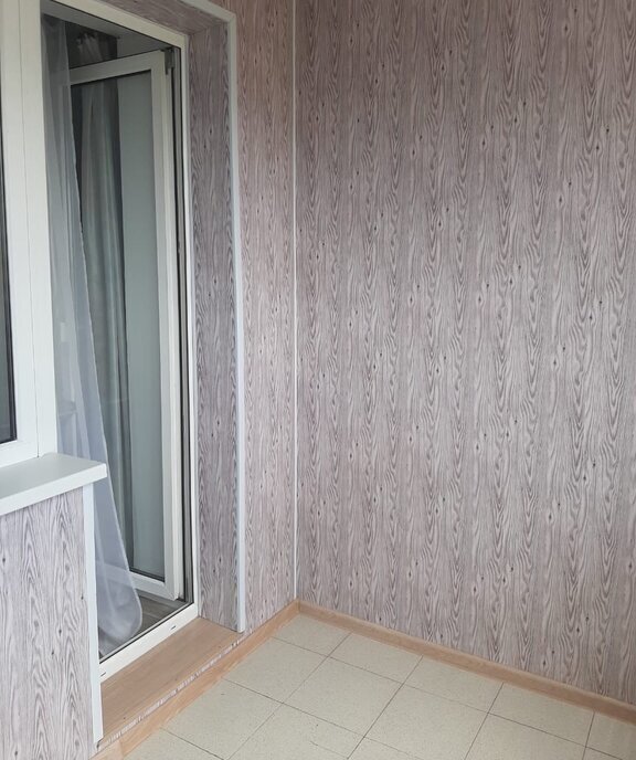 квартира г Волгоград р-н Дзержинский ул Качинцев 110 фото 18