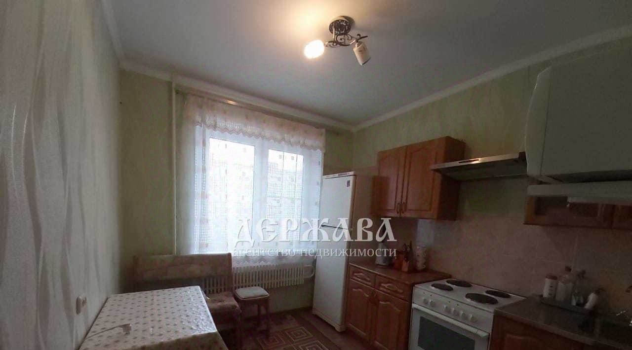 квартира г Старый Оскол мкр Королева 1а фото 2